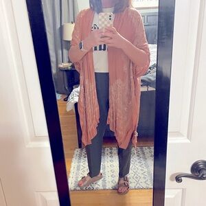 Kimono NWT. Salmon color.